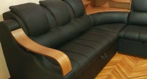 Перетяжка кожаного дивана. Батайск